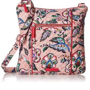EUC Vera Bradley Stitched Floral Cotton Hipster Purse